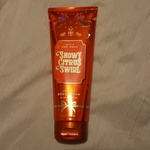 B&BW Snowy Citrus Swirl body cream